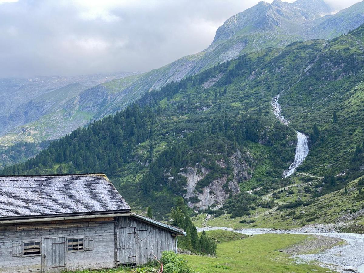 Hotel Dorferwirt Bramberg am Wildkogel Exterior foto