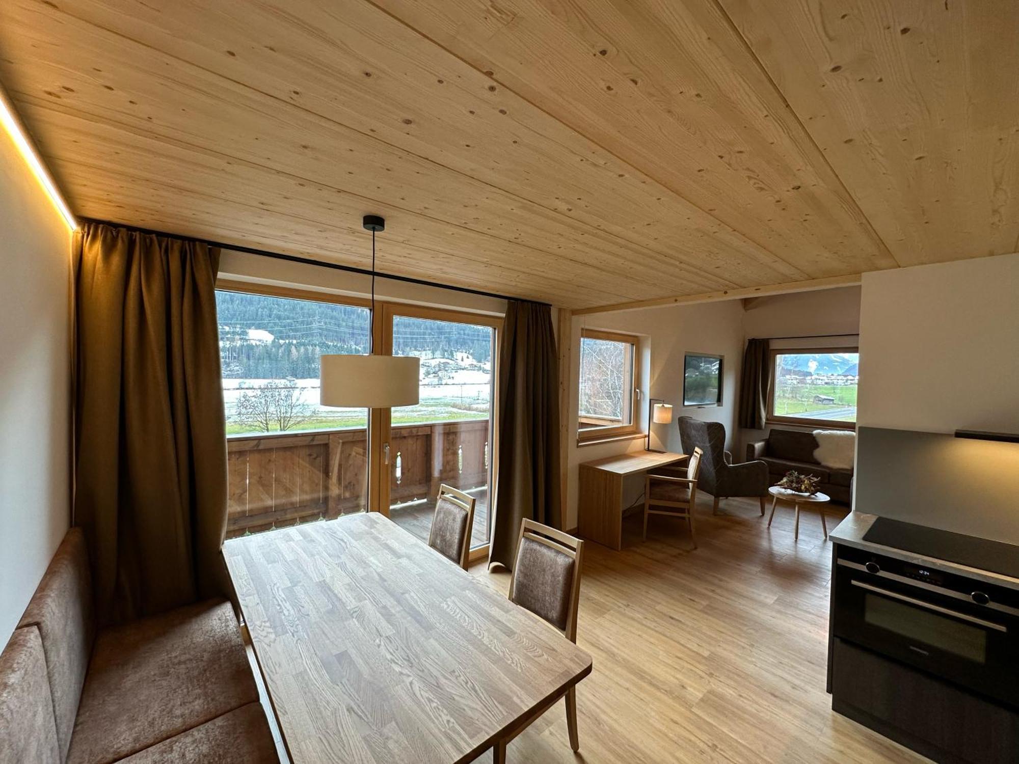 Hotel Dorferwirt Bramberg am Wildkogel Zimmer foto